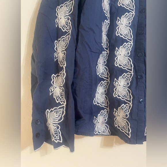 Sundance Blue Butterfly Floral Embroidered Button Up Shirt - Picture 4 of 4